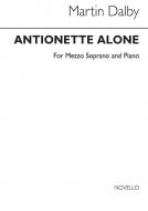 Antoinette Alone 