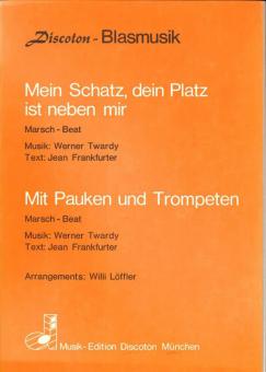 Mit Pauken und Trompeten 