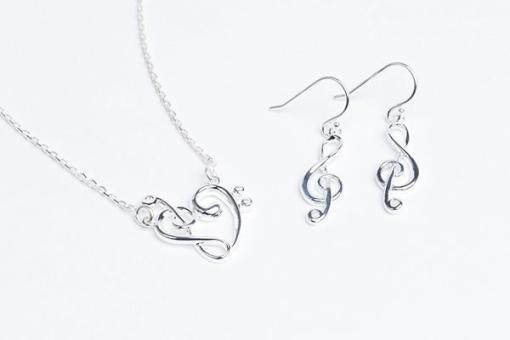 Parure HazenArt Cœur de Clé + Chaîne de cou 40 cm + Boucles d'Oreilles Clé de Sol 