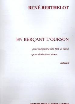 En berçant l'ourson 