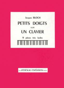 Petits doigts sur un clavier 1 