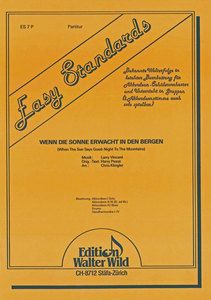 Wenn die Sonne erwacht in den Bergen 