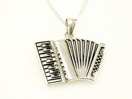 Rockys Anhänger Akkordeon + Kette 