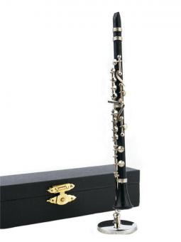 Clarinet wooden with stand & gift case 