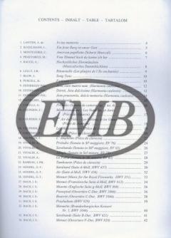 Trios for two violins and violoncello for beginners 