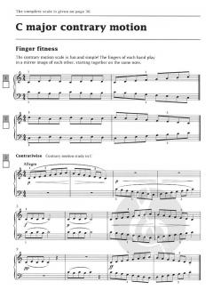 Improve your scales! Piano Grade 1 von Paul Harris 