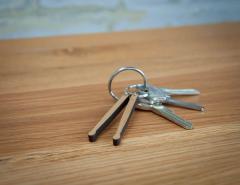 Schlüsselanhänger Drumstick Ahorn massiv 