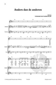 Zing Mee! Het lelijke eendje von Christa Steenhuyse-Vandevelde 