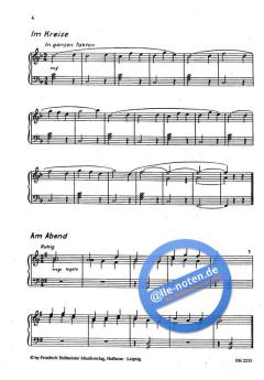 Kleine Musikanten spielen von Werner Richter 