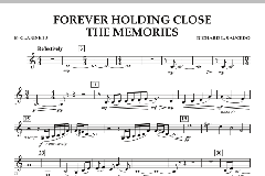 Forever Holding Close The Memories von Richard L. Saucedo (Download) 