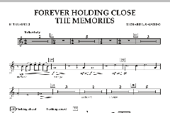 Forever Holding Close The Memories von Richard L. Saucedo (Download) 
