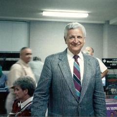 We Shall Wear A Crown von Rex Nelon (Download) 