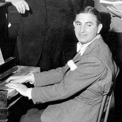 Lulu's Back In Town von Al Dubin (Download) 