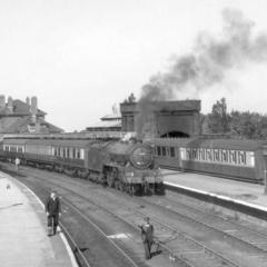 The Train For Poppyland von Edgar Wade Abbot (Download) 