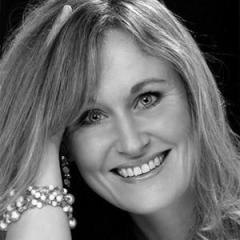 Easter Zunday (for tenor and piano) von Sadie Harrison (Download) 