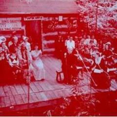 Black Is the Color of My True Love's Hair von Southern Appalachian Folk Song (Download) 