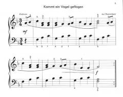 Kleine Finger am Klavier 4 von Hans Bodenmann im Alle Noten Shop kaufen