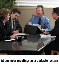 The Grand Stand Portable Music And Bookstand im Alle Noten Shop kaufen