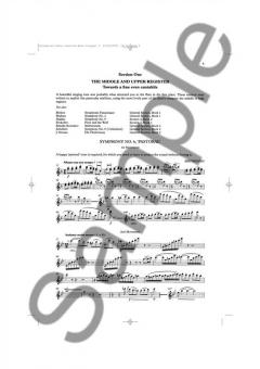 The Orchestral Flute Practice Book 2 von Trevor Wye 
