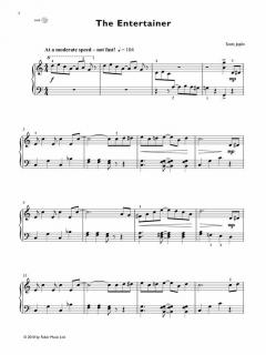 Easy Jazzin' About Standards 