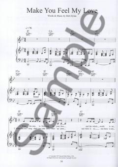 Back to Black + 19 Top Hits 