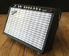 Fender Twin-Reverb Ornamental Amplifier Model von Axe Heaven im Alle Noten Shop kaufen