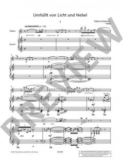 Umhüllt von Licht und Nebel von Tatjana Komarova 