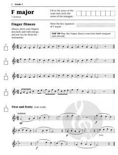 Improve your scales! Flute Grades 1-3 von Paul Harris 