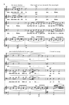 Floating Moon on the Water von Wie-Pin Chen 